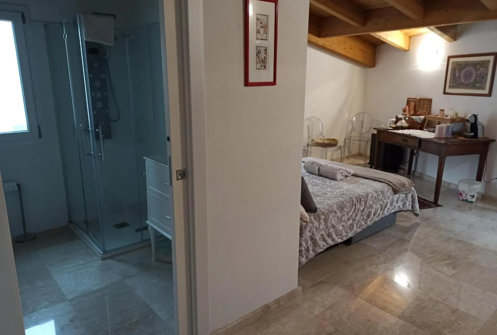 Vendégház Casa Ghirthalos Nuoro